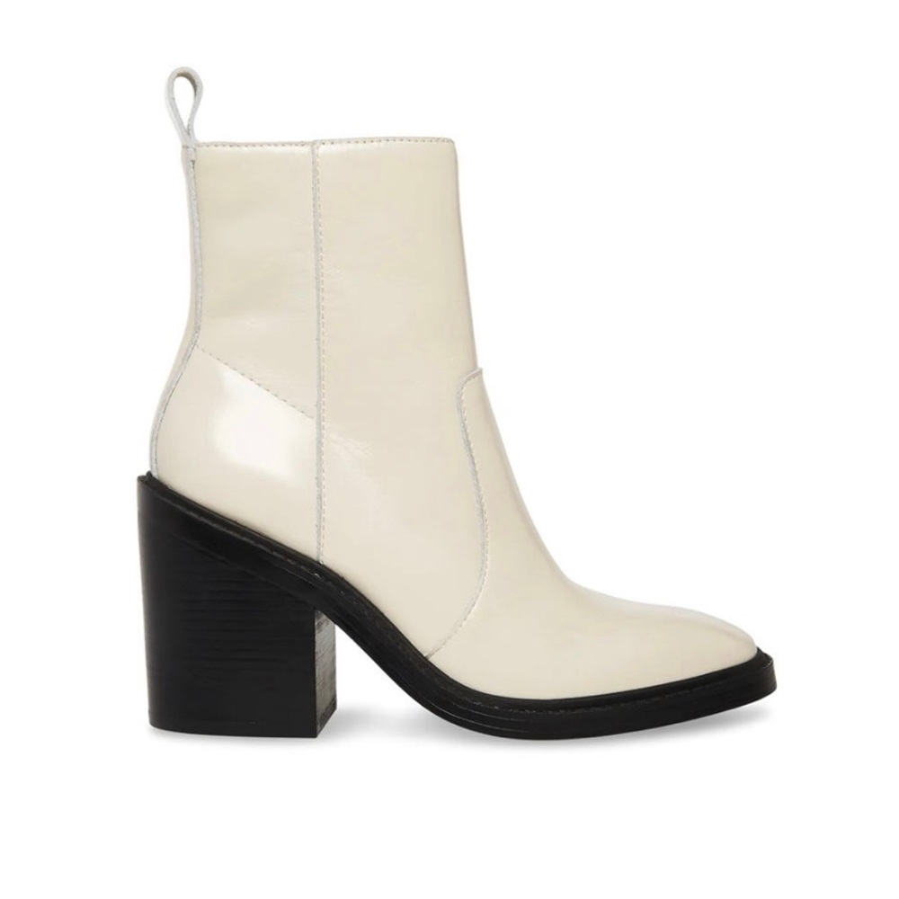 Steve Madden Loma Bone Leather
Booties